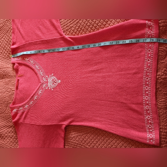 RED Boho V-Neck Tunic Top With Embroidered Collar and 3/4 Sleeves - Picture 12 of 12